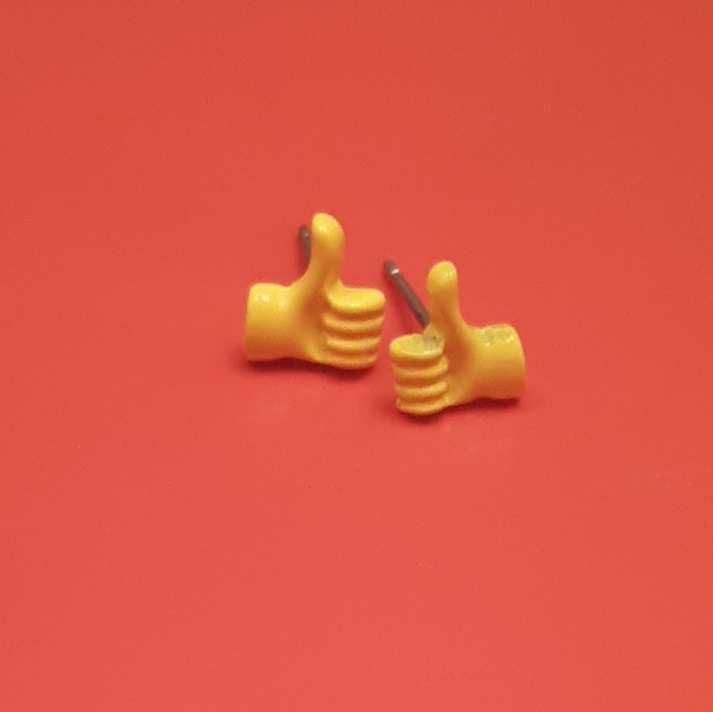 Kids thumbs up earings